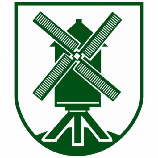 Das Wappen des Schützenvereins Lustgarten zeigt eine Schießscheibe, gekreuzte Gewehre, Eichenlaub und historische Figuren, die Tradition und Gemeinschaft symbolisieren.